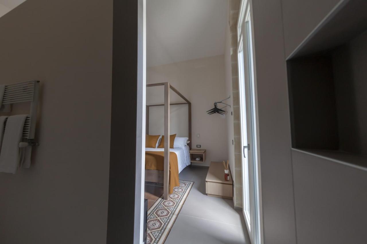 Meteoron Luxury Rooms Матера Экстерьер фото